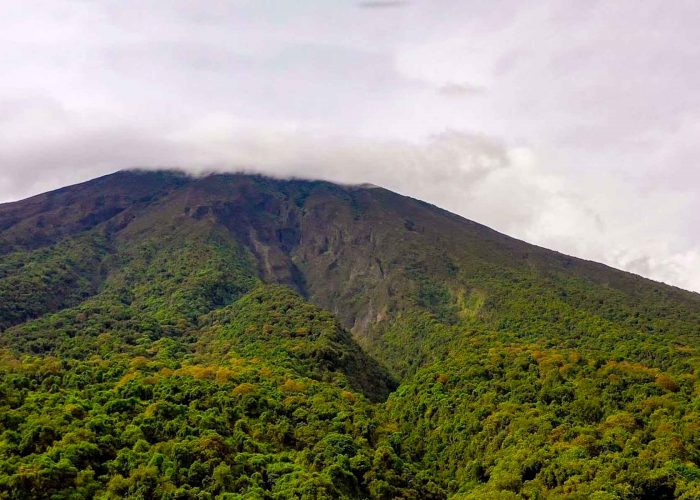 5-days-mount-muhabura-and-mount-sabyinyo-hiking-adventure