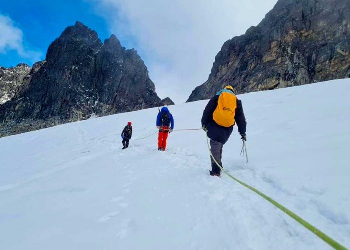 6-days-mount-rwenzori-trek