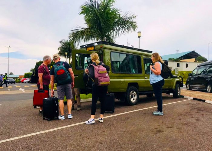 19-days-best-of-east-africa-primates-wildlife-beach-safari
