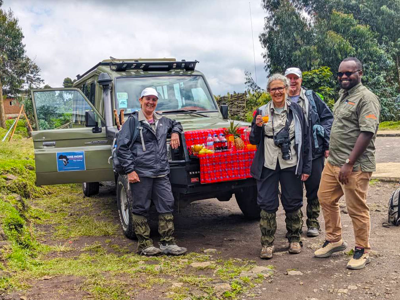 uganda-gorilla-trekking-tour-via-rwanda